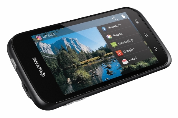 Kyocera Hydro Edge.jpg